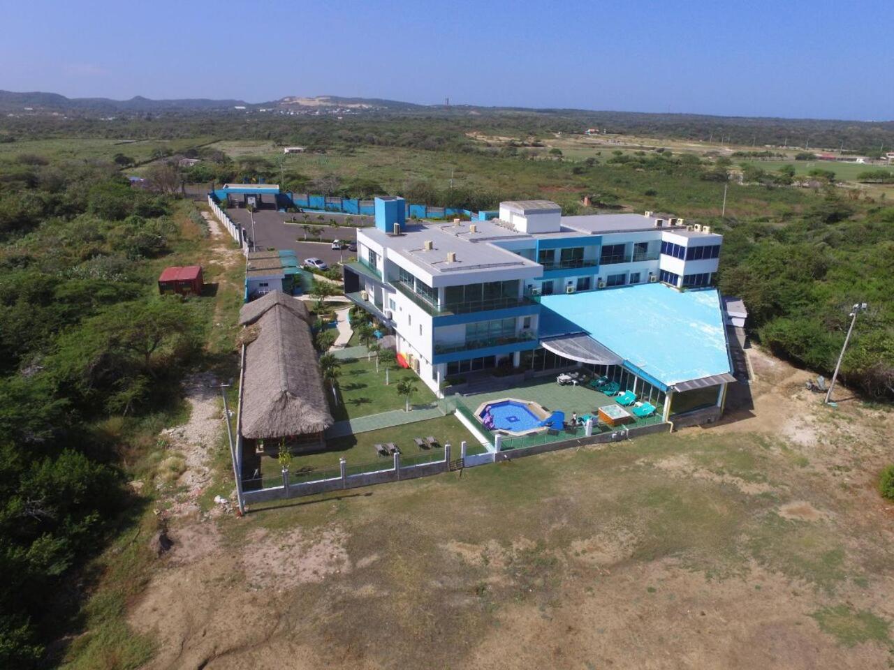 בארנקווילה Hotel Campestre El Cisne מראה חיצוני תמונה